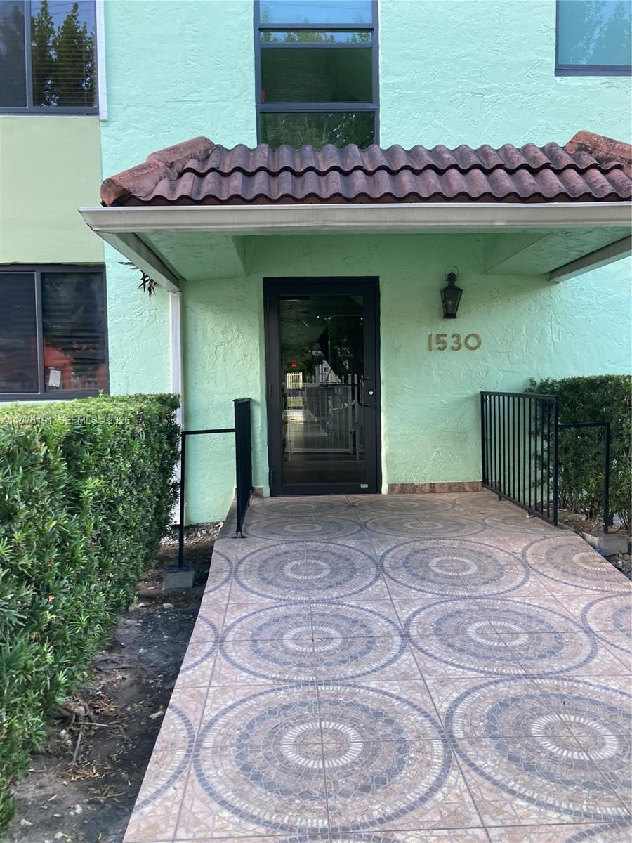 1530 SW 2nd Street 103, Miami, FL 33135, Miami