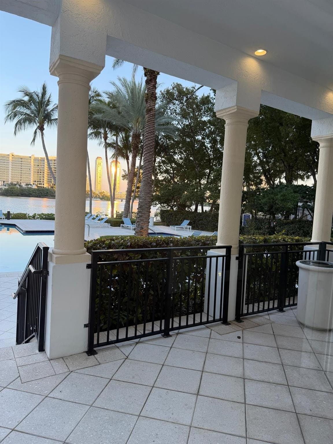 3225 NE 184th Street 10303, Aventura, FL 33160 photo 27