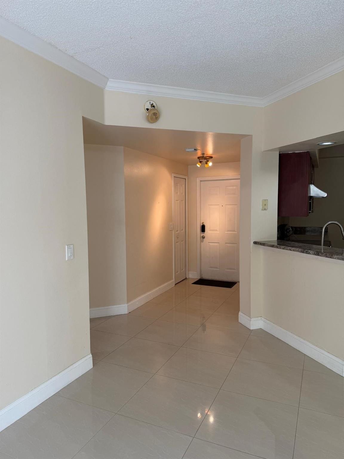 3225 NE 184th Street 10303 — photo 10