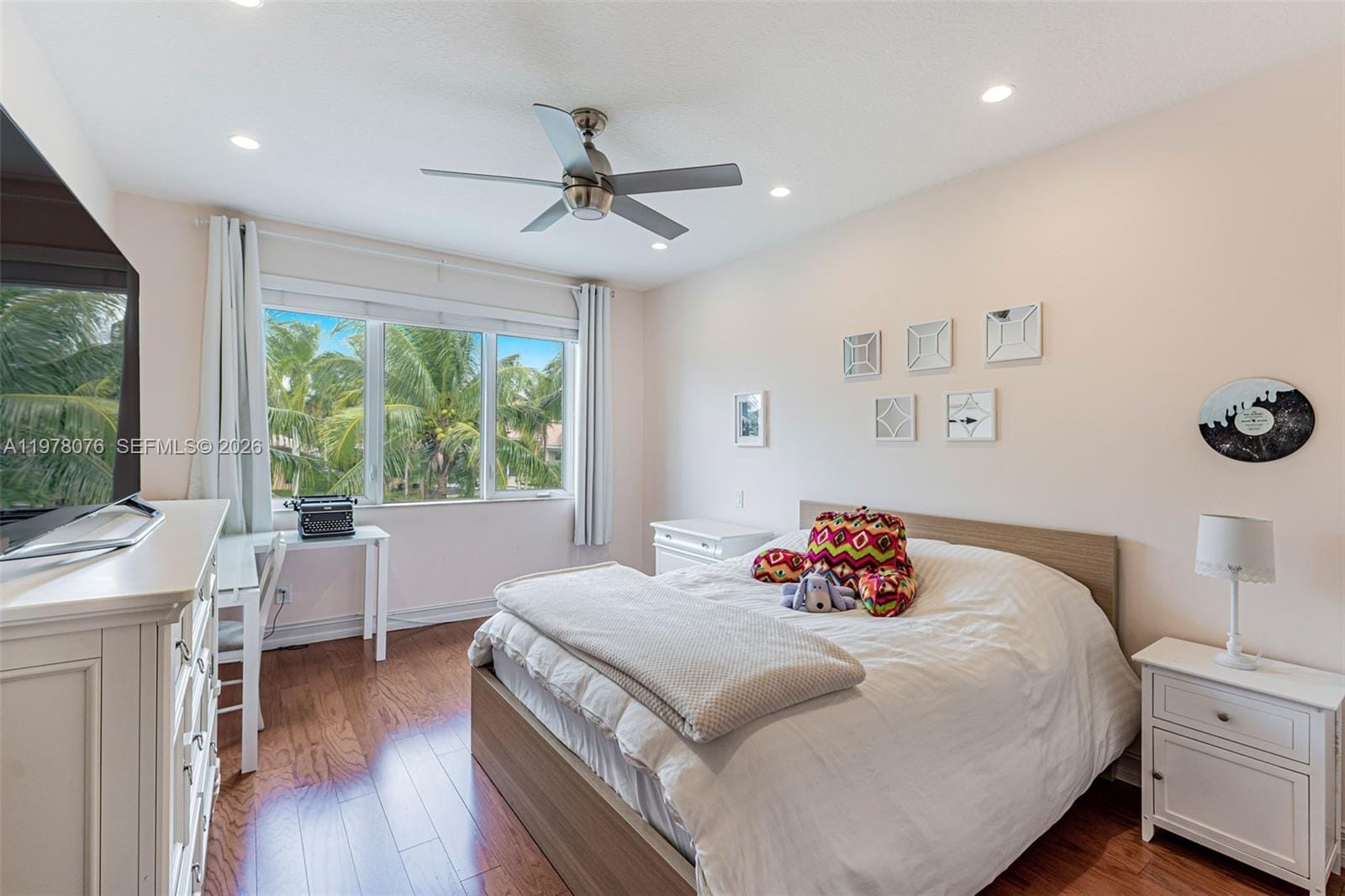 10221 Blue Palm Street, Plantation, FL 33324 photo 21