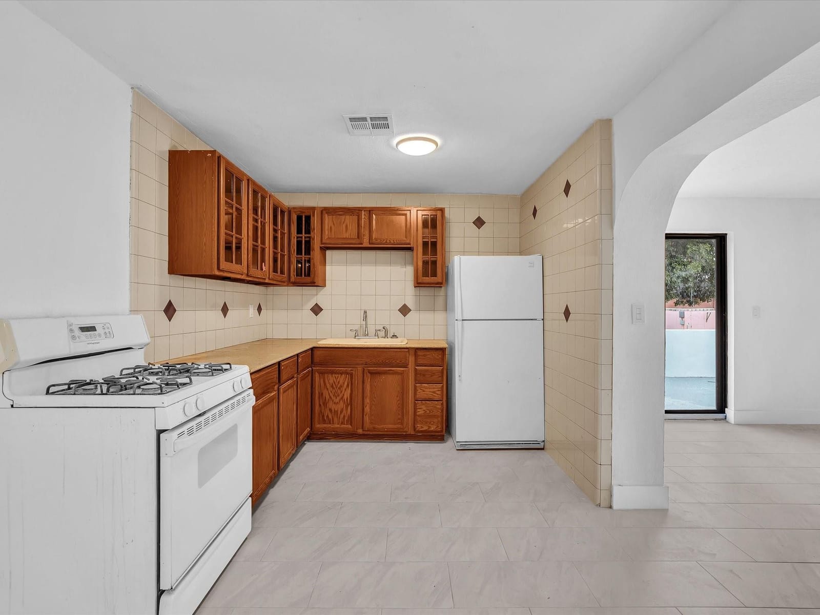 2340 SW 42nd Terrace, Fort Lauderdale, FL 33317 photo 18