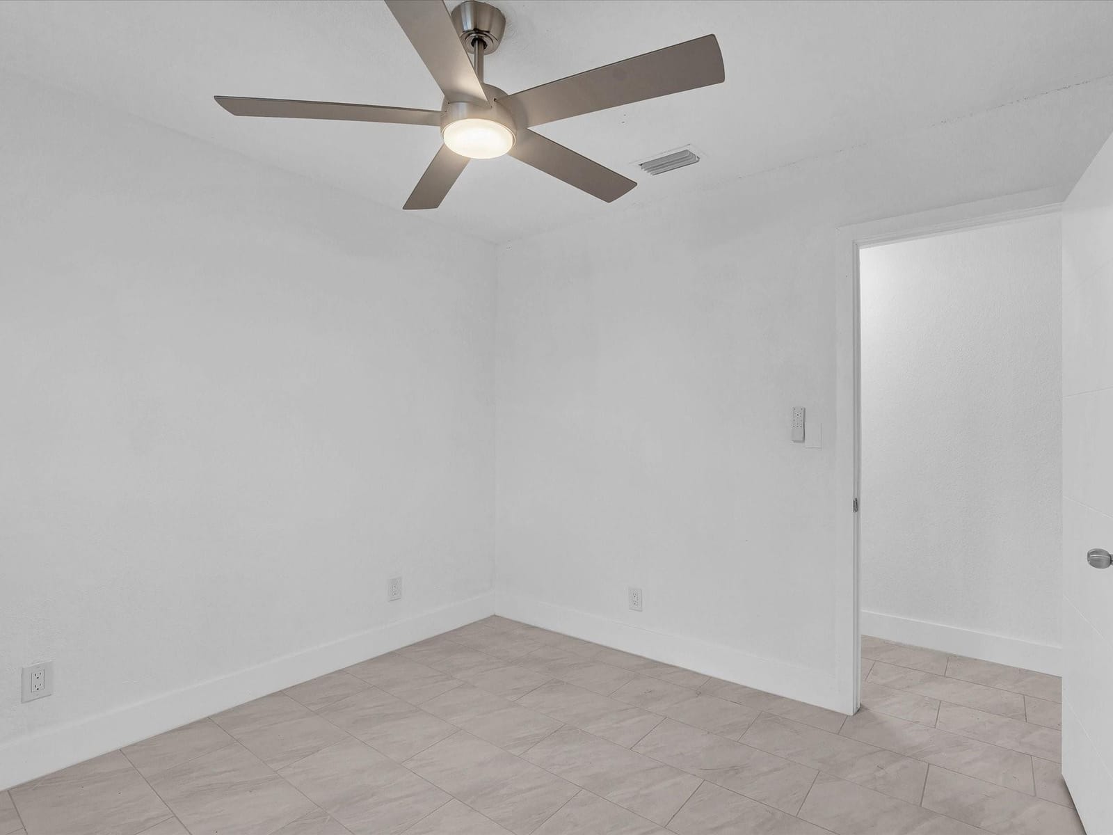 2340 SW 42nd Terrace, Fort Lauderdale, FL 33317 photo 25
