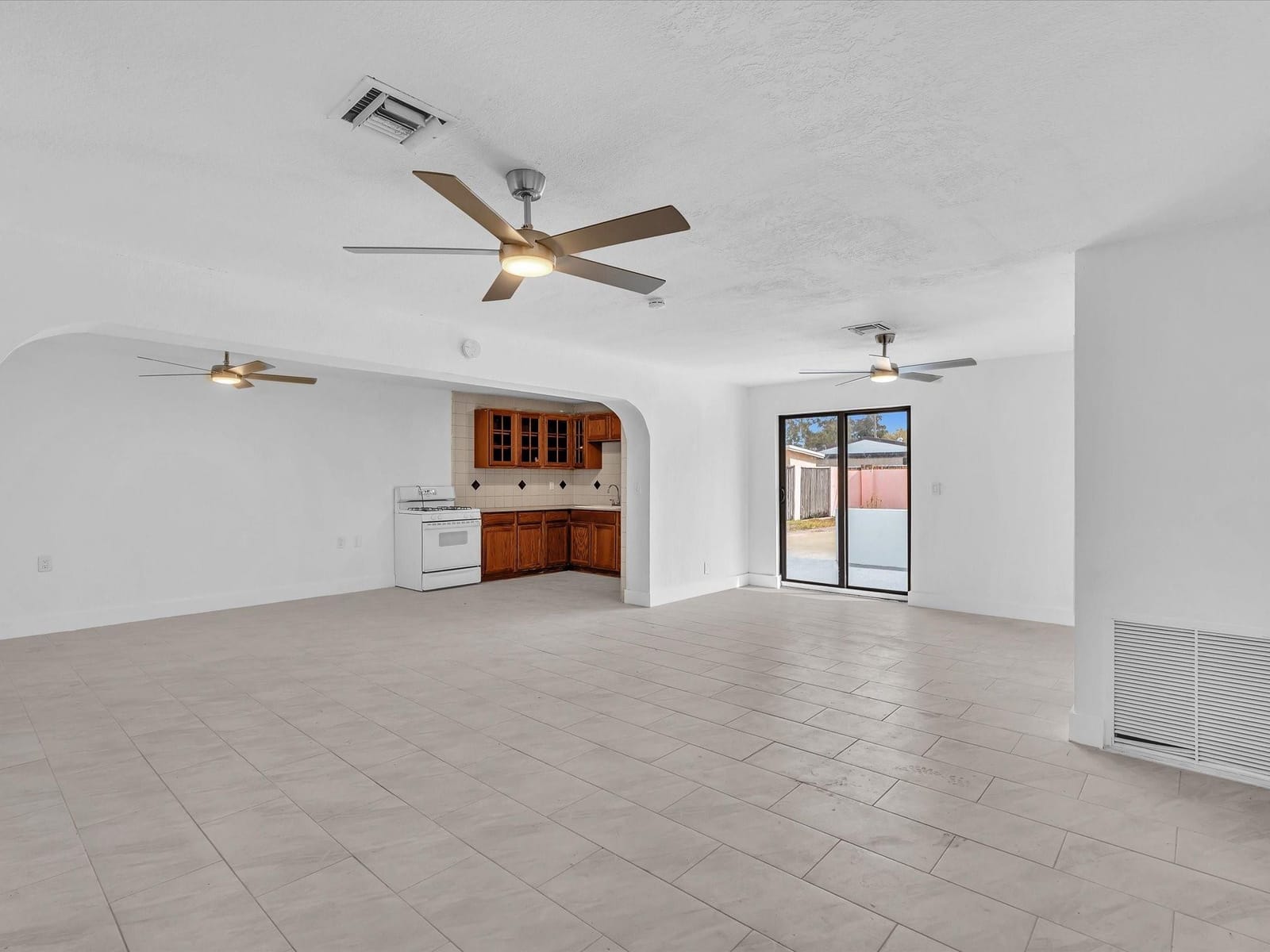 2340 SW 42nd Terrace — photo 6