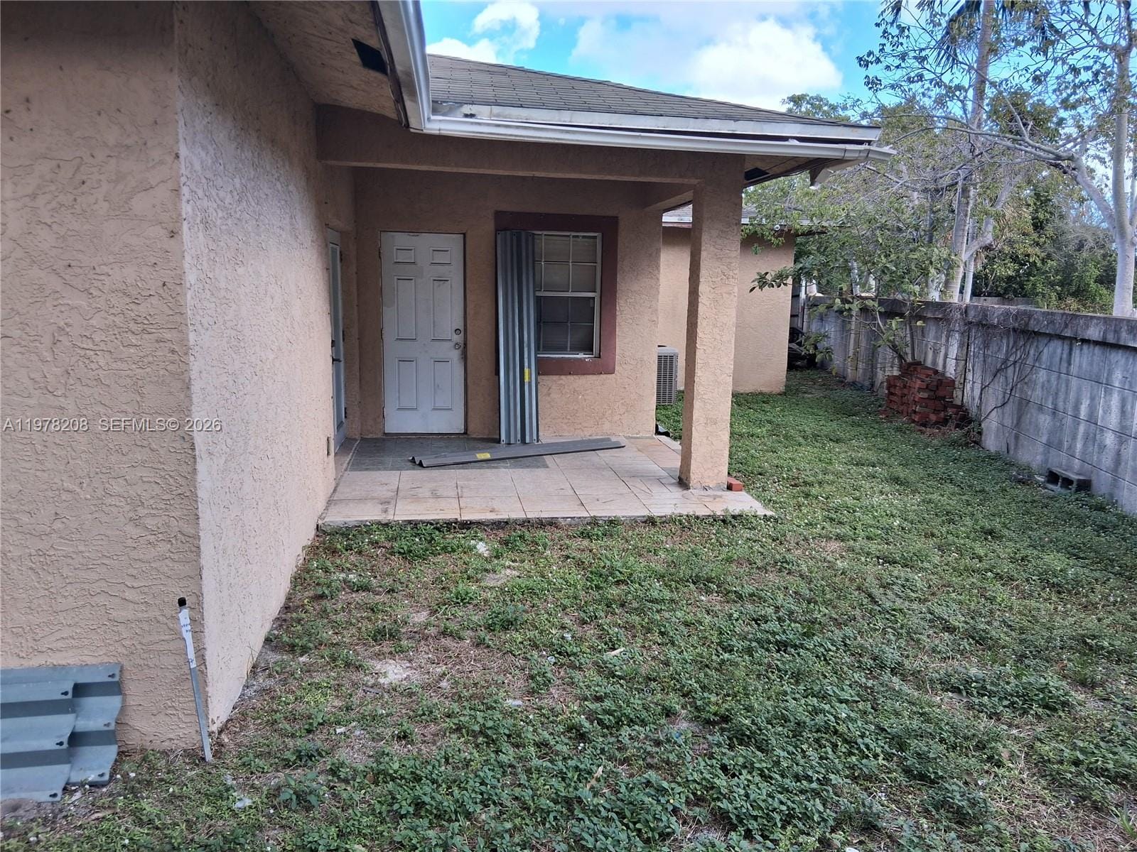 158 SW 5th Street, Deerfield Beach, FL 33441 photo 14