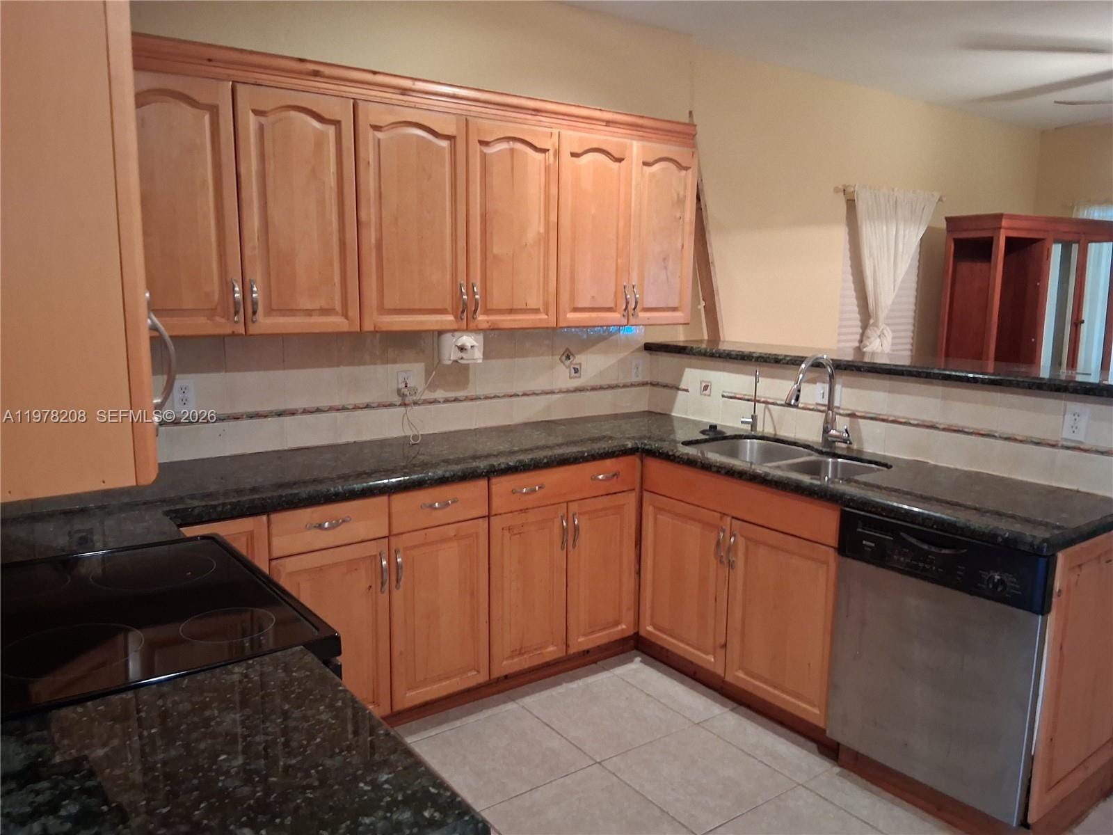 158 SW 5th Street, Deerfield Beach, FL 33441 photo 6