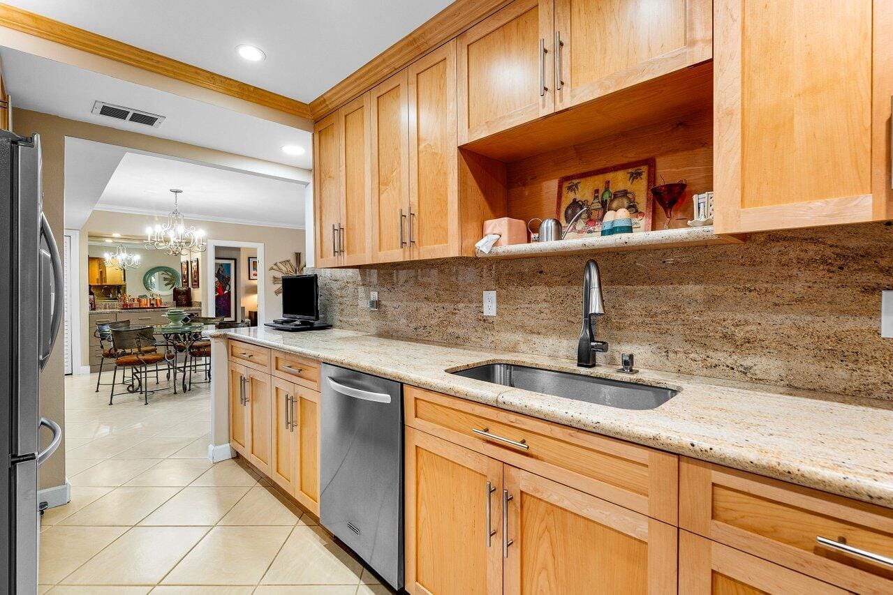 3450 S Ocean Boulevard 5010, Palm Beach, FL 33480 photo 22