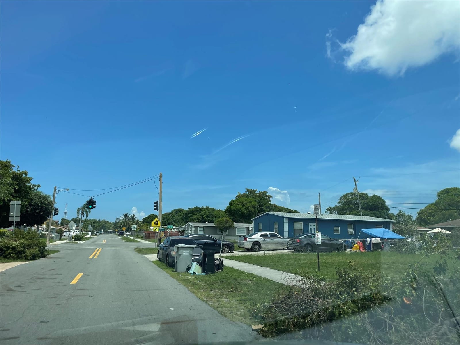 1589 NW 6th Avenue — photo 3