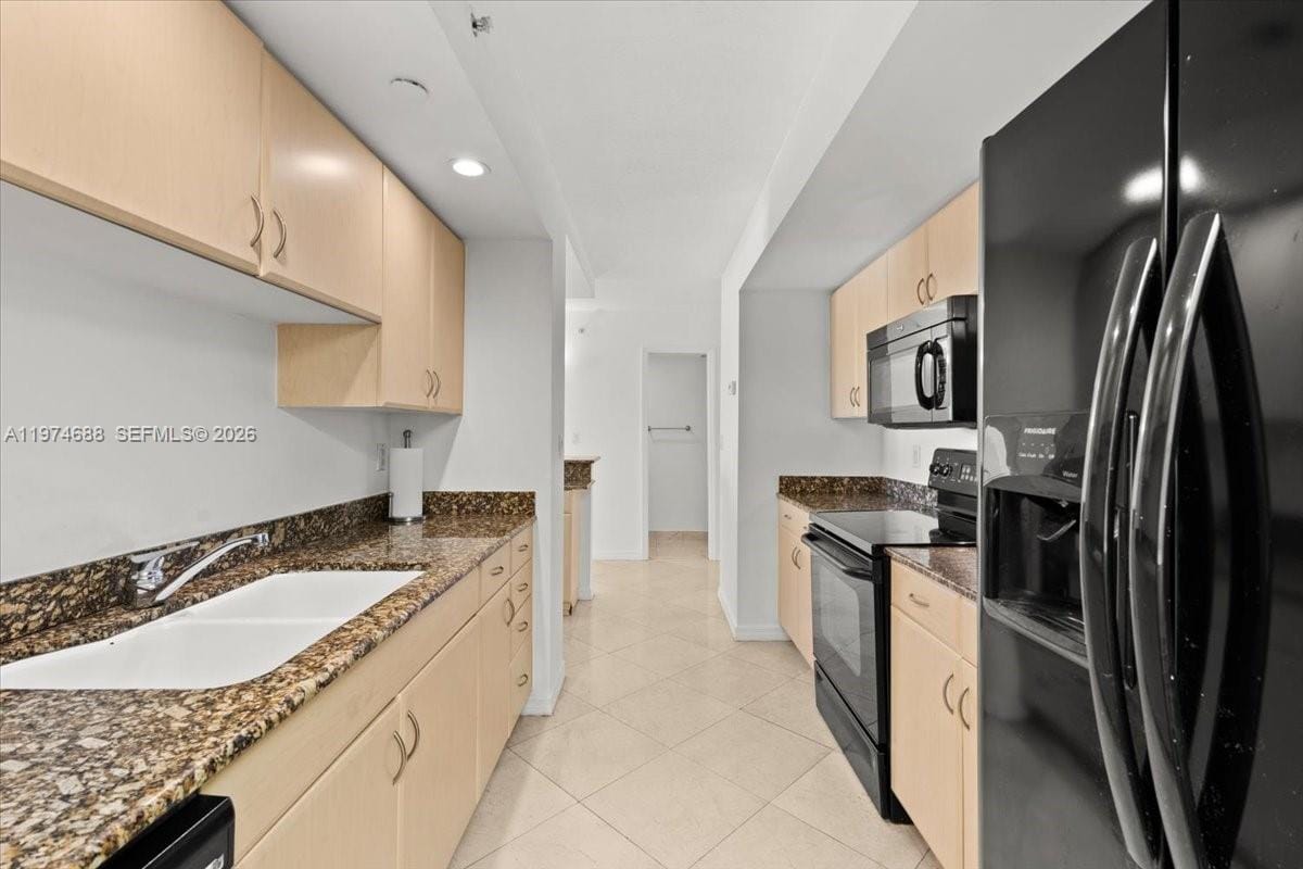 6917 Collins Avenue 1512, Miami Beach, FL 33141 photo 11