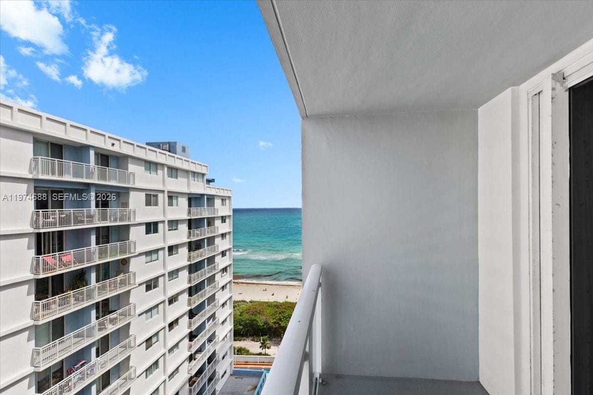 6917 Collins Avenue 1512, Miami Beach, FL 33141 photo 18