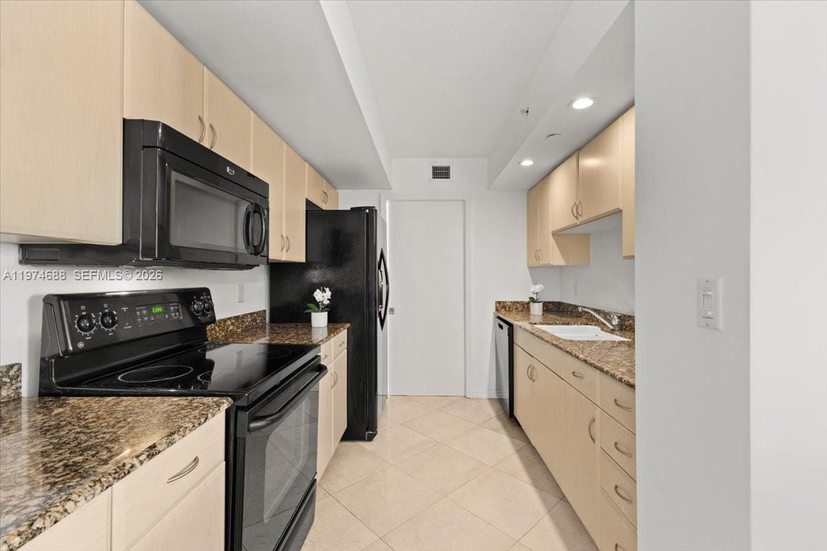 6917 Collins Avenue 1512, Miami Beach, FL 33141 photo 8