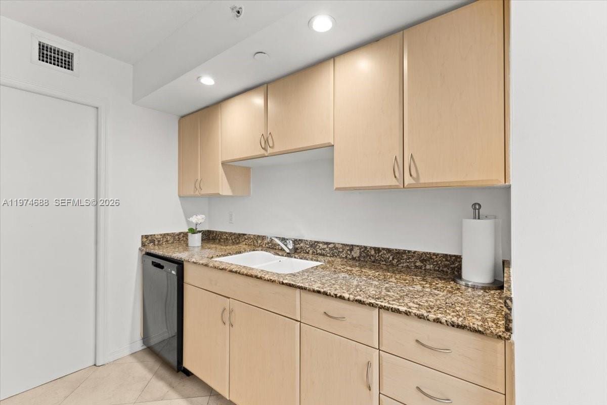 6917 Collins Avenue 1512, Miami Beach, FL 33141 photo 10