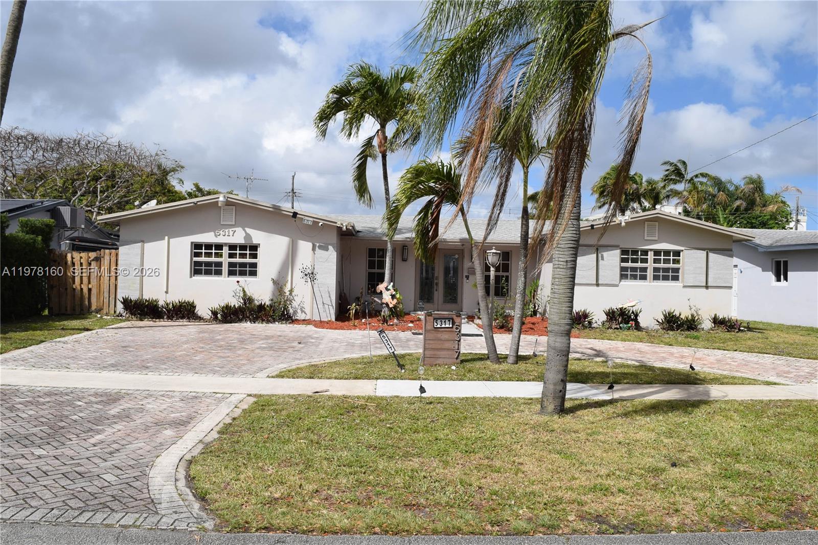 5317 Van Buren Street, Hollywood, FL 33021, Hollywood