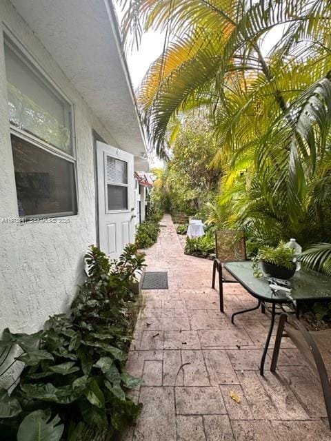 410 NW 31st Street, Miami, FL 33127 photo 16