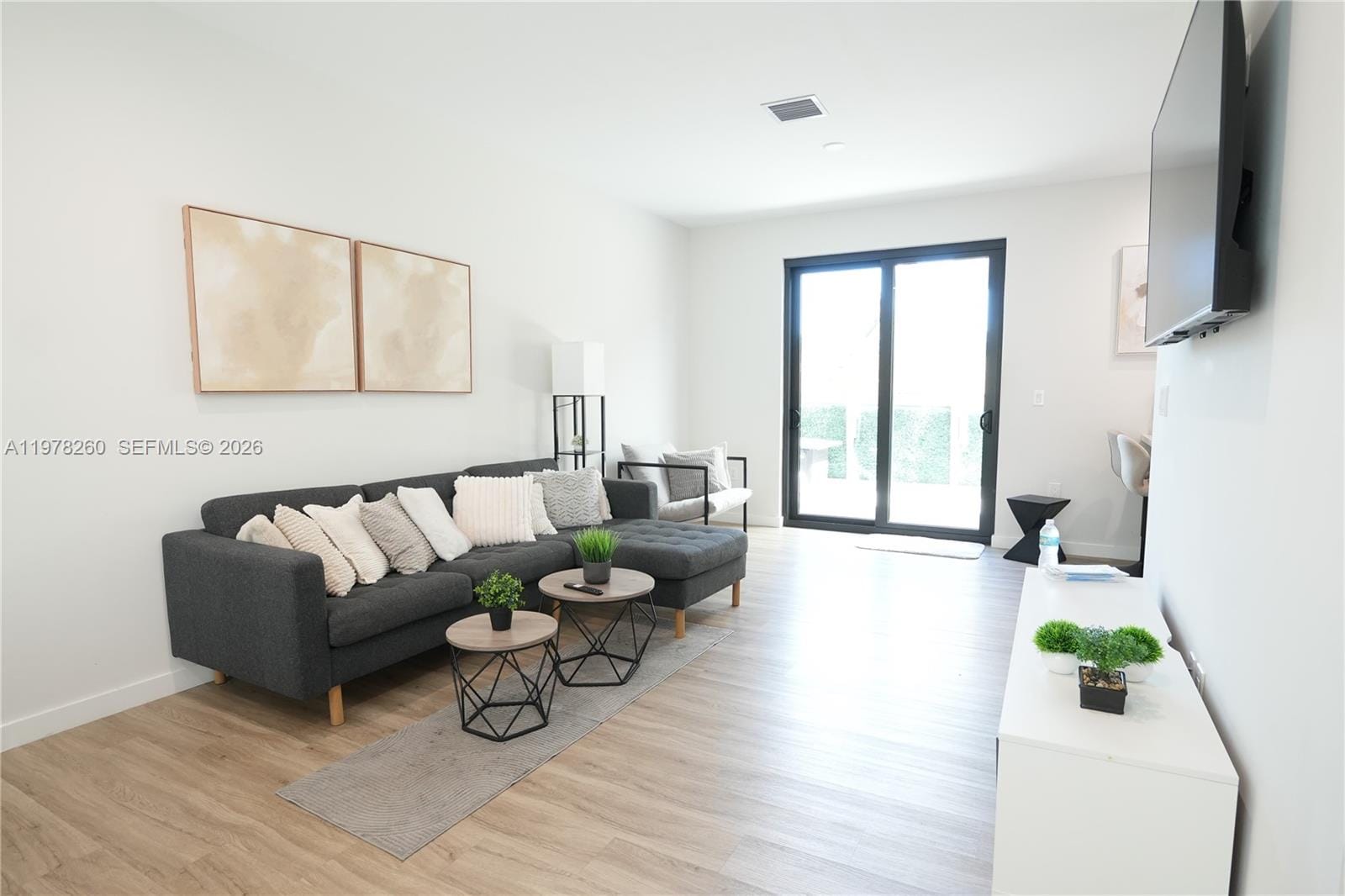 211 SE 4th Street 3, Hallandale Beach, FL 33009 photo 19