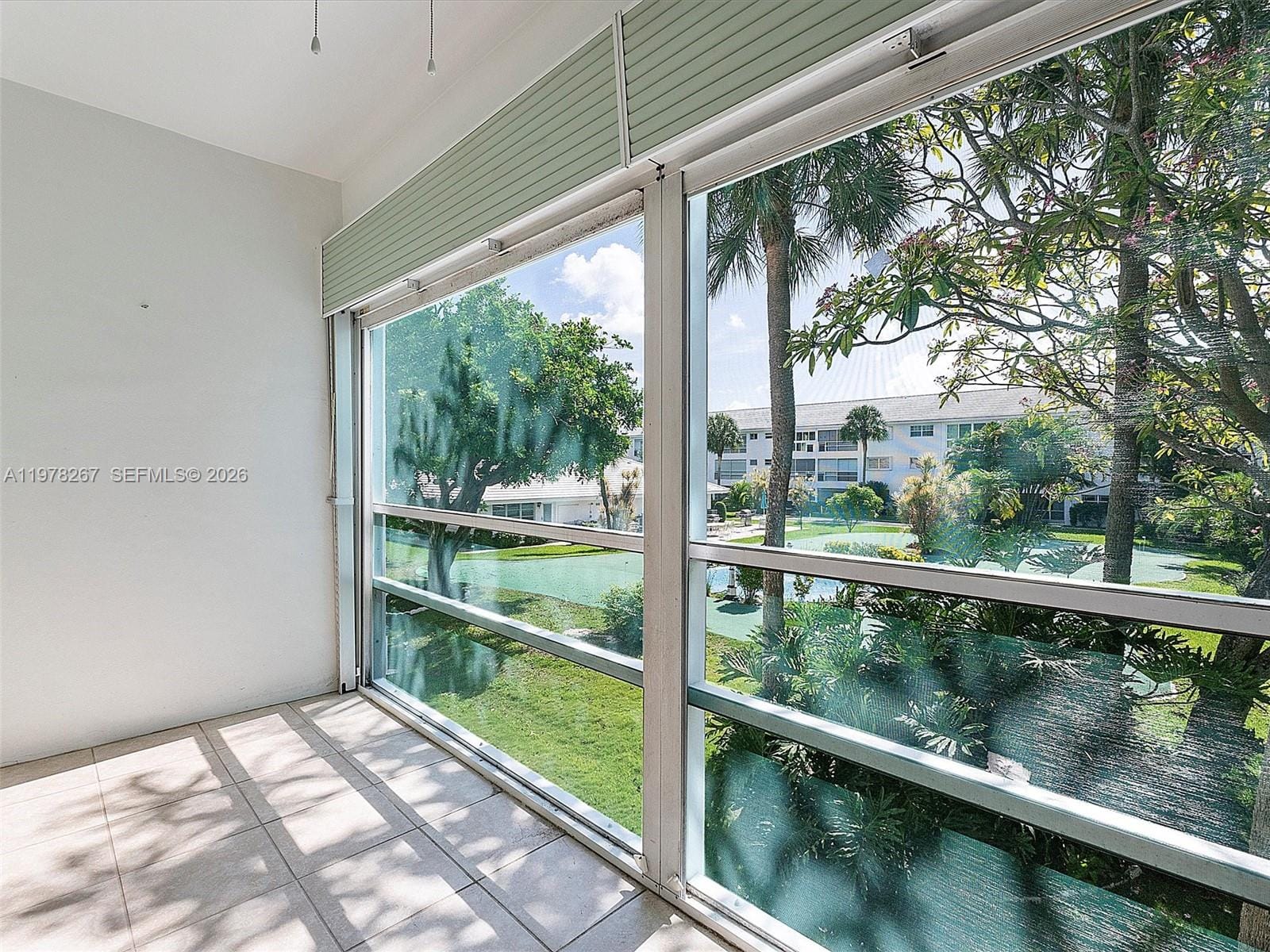 2050 NE 39th Street W212, Lighthouse Point, FL 33064 photo 8