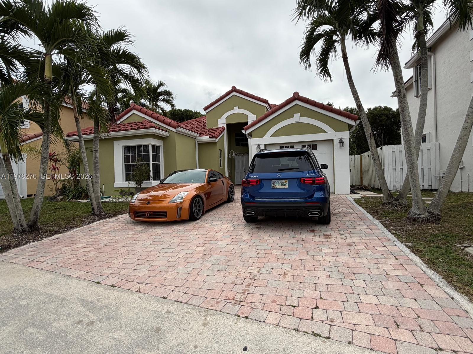 400 Somerset Way, Weston, FL 33326, Weston
