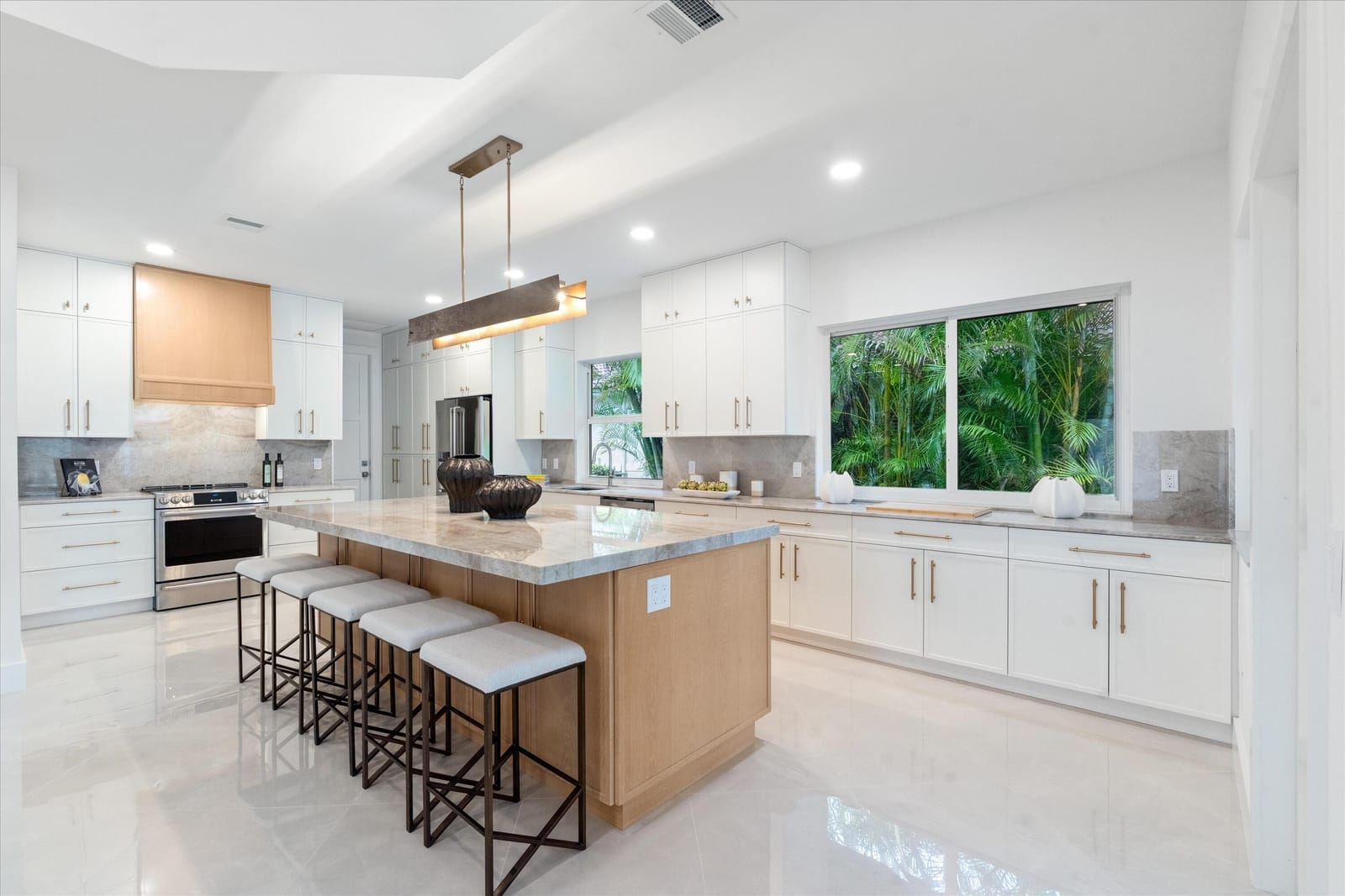 11707 SE Plandome Drive, Hobe Sound, FL 33455