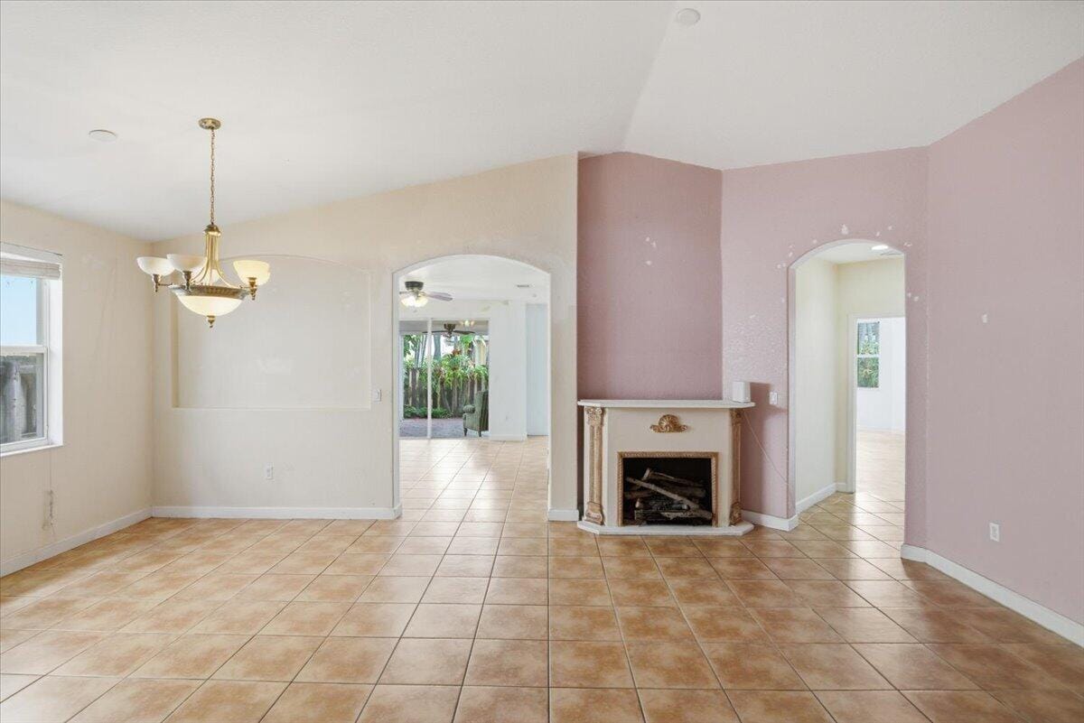 15062 SW 11th Street, Miami, FL 33194 photo 11
