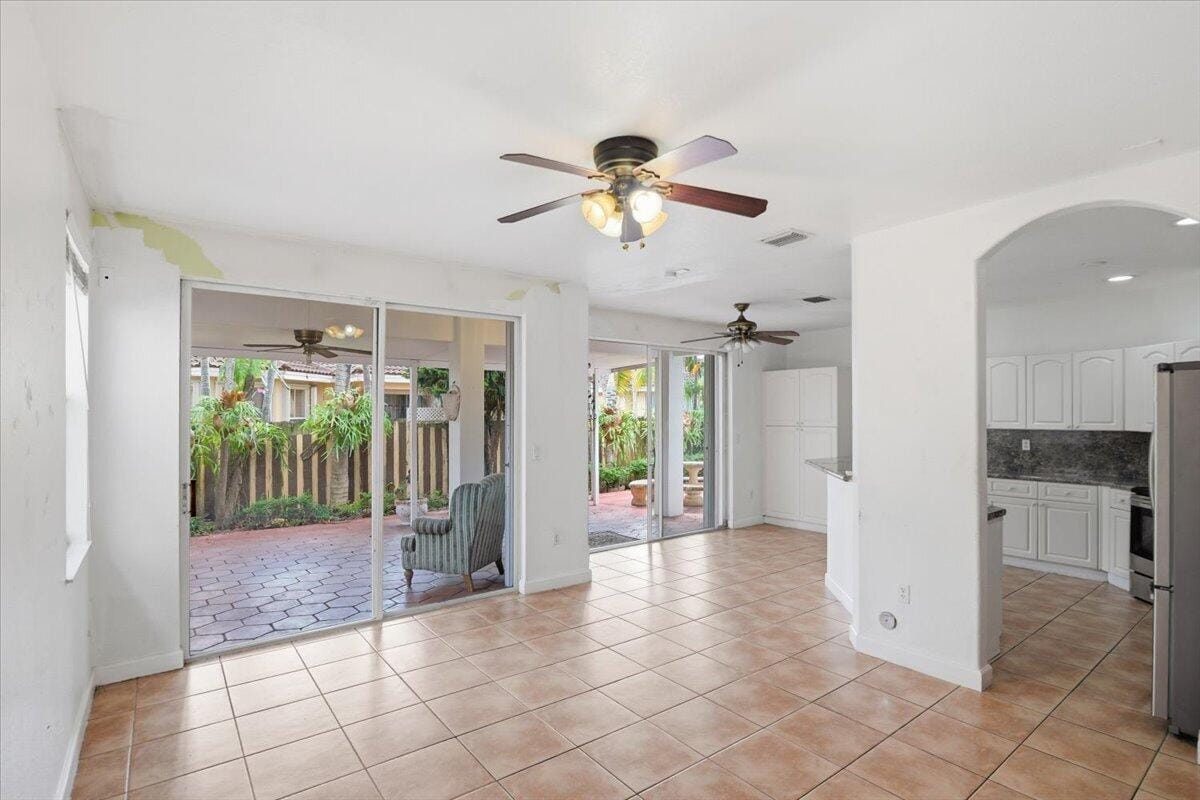 15062 SW 11th Street, Miami, FL 33194 photo 22