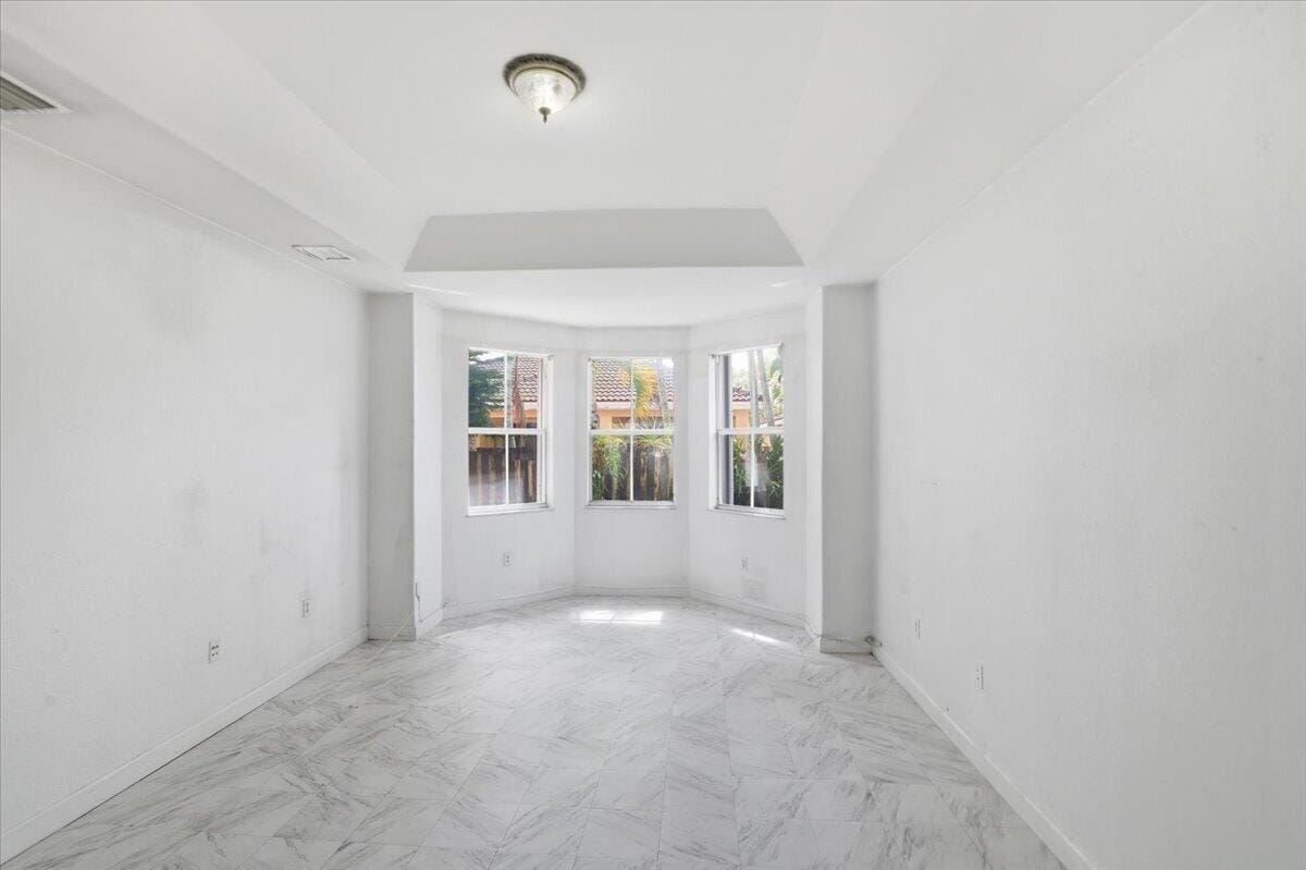 15062 SW 11th Street, Miami, FL 33194 photo 24