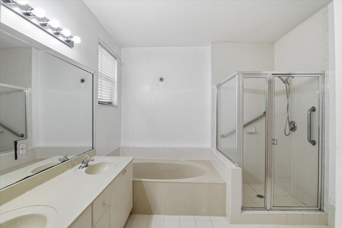 15062 SW 11th Street, Miami, FL 33194 photo 29