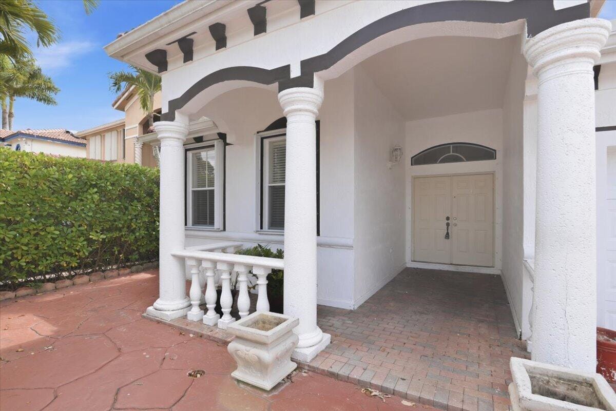 15062 SW 11th Street, Miami, FL 33194 photo 5