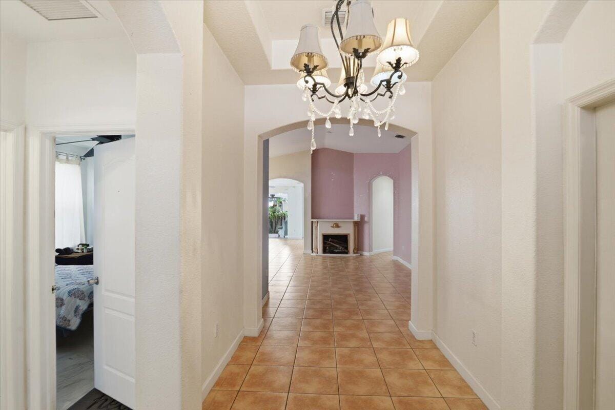 15062 SW 11th Street, Miami, FL 33194 photo 9