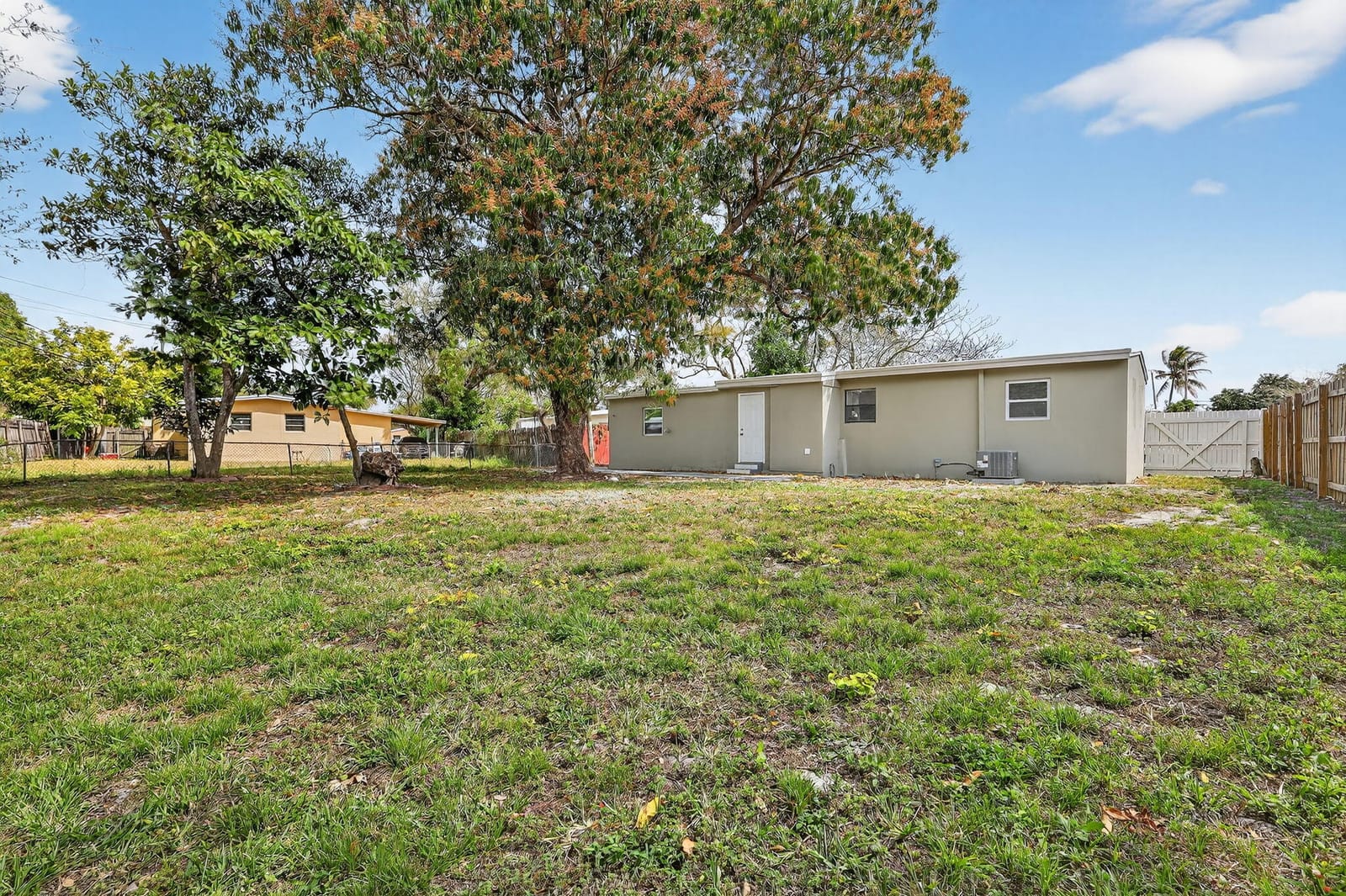 3600 SW 46th Avenue, West Park, FL 33023 photo 24