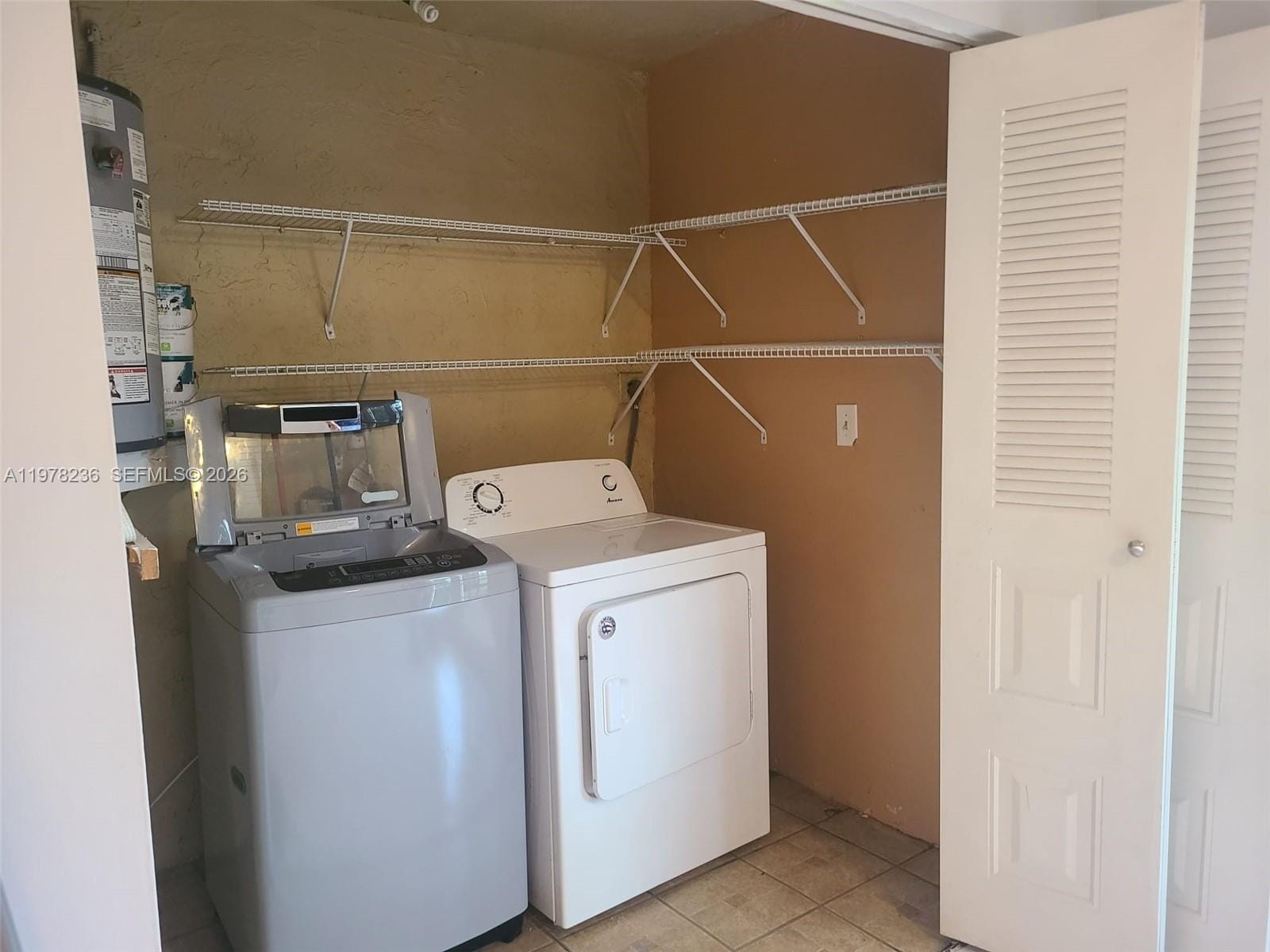 29 Seville Circle 4-49, Davie, FL 33324 photo 16