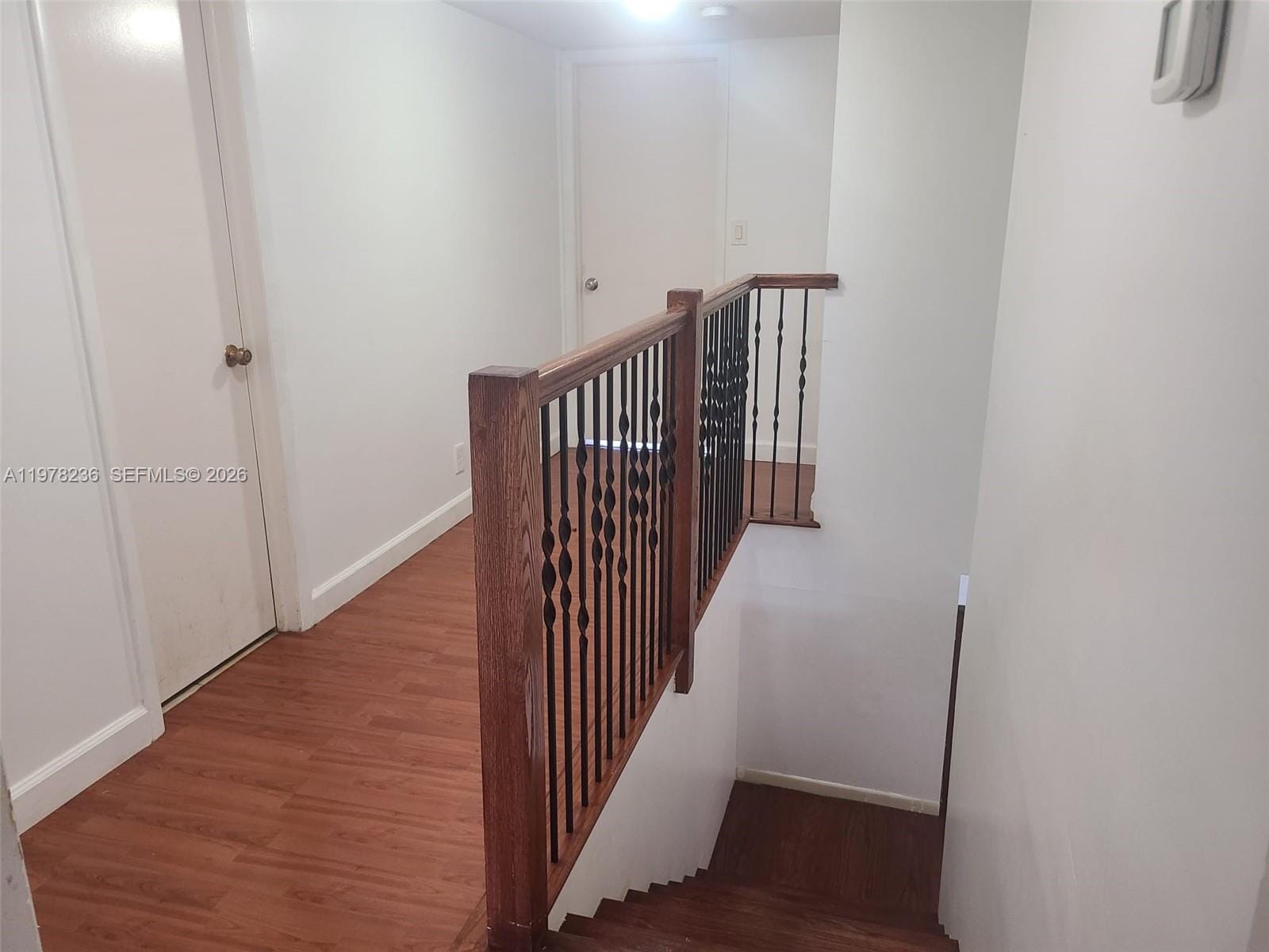 29 Seville Circle 4-49 — photo 7