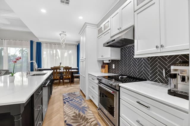 13567 Weyburne Drive, Delray Beach, FL 33446