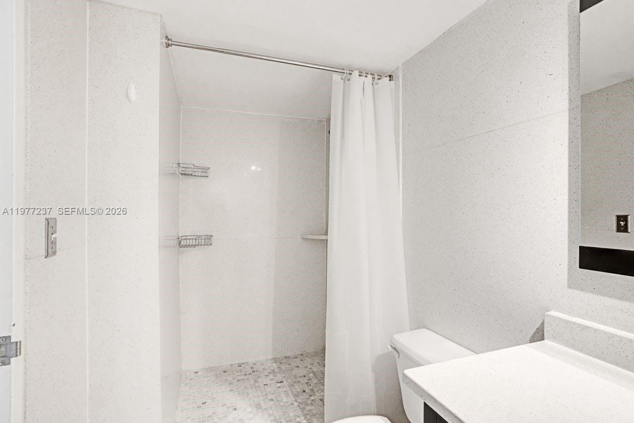 5700 Collins Avenue 5L, Miami Beach, FL 33140 photo 28