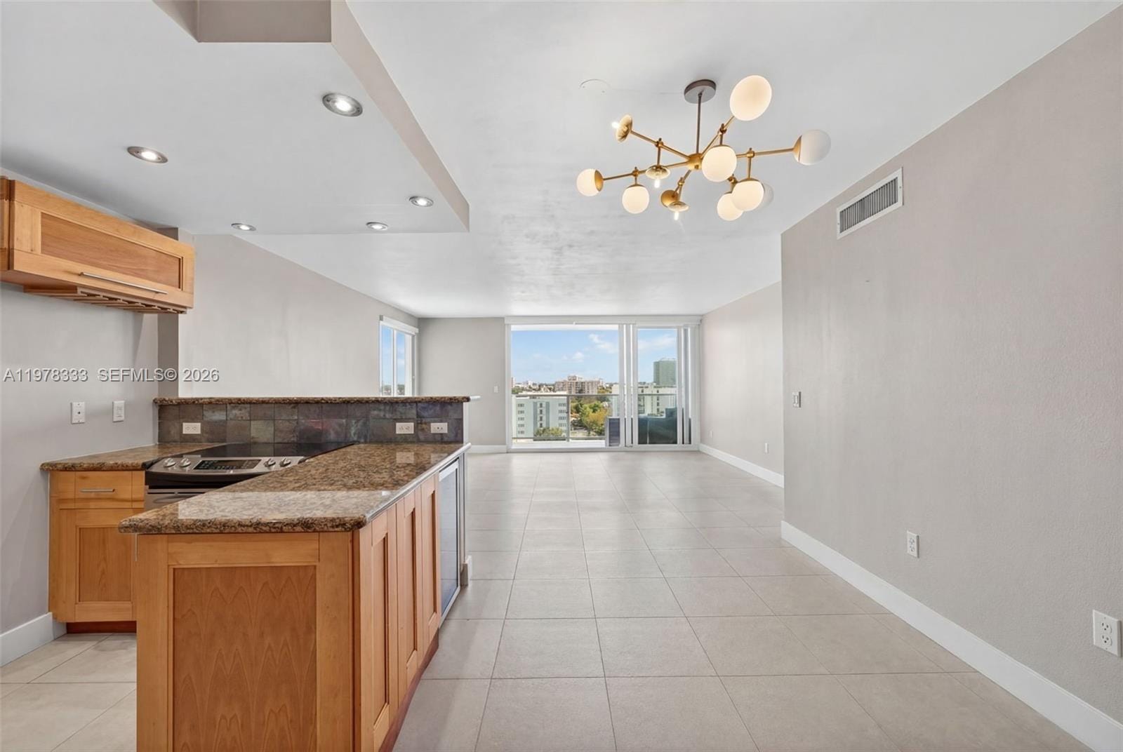 1000 W Ave 910 910, Miami Beach, FL 33139 photo 13