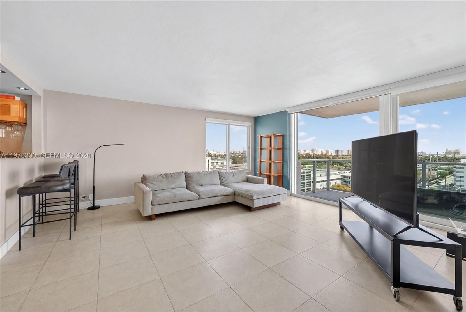 1000 W Ave 910 910, Miami Beach, FL 33139 photo 17