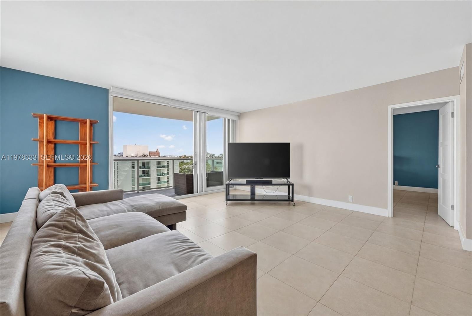 1000 W Ave 910 910, Miami Beach, FL 33139 photo 21