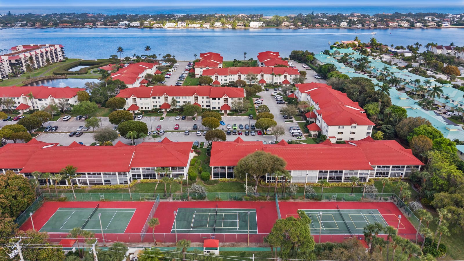 108 Half Moon Circle C3, Hypoluxo, FL 33462 photo 29