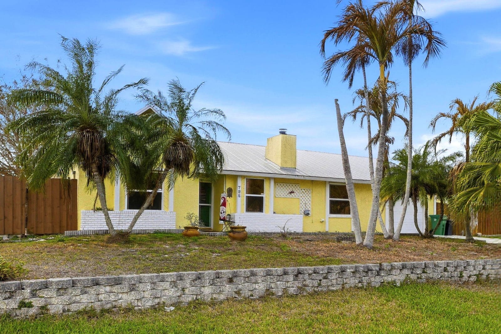 798 SW Carmelite Street, Port St. Lucie, FL 34983