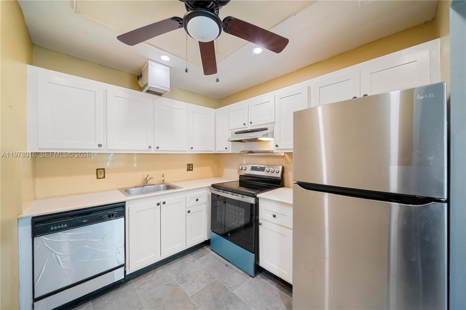 13455 SW 3rd Street 302S, Pembroke Pines, FL 33027 photo 15