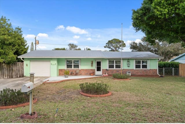 1341 SE Seashell Lane, Sarita Heights West, Stuart, FL