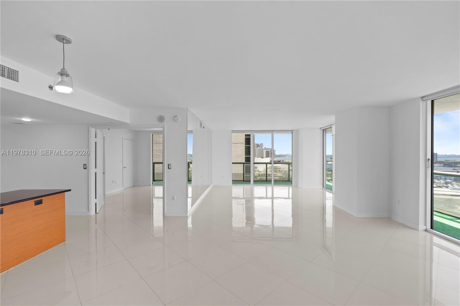 50 Biscayne Boulevard 1902, Miami, FL 33132 photo 9