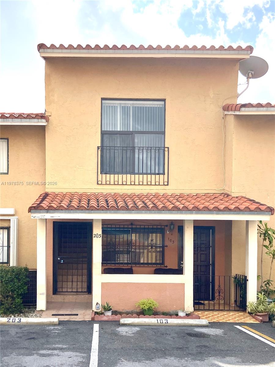 2740 W 62nd Street 203, Hialeah, FL 33016, Hialeah