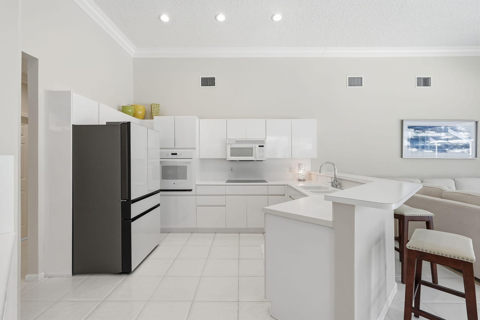 159 N River Drive E — photo 11