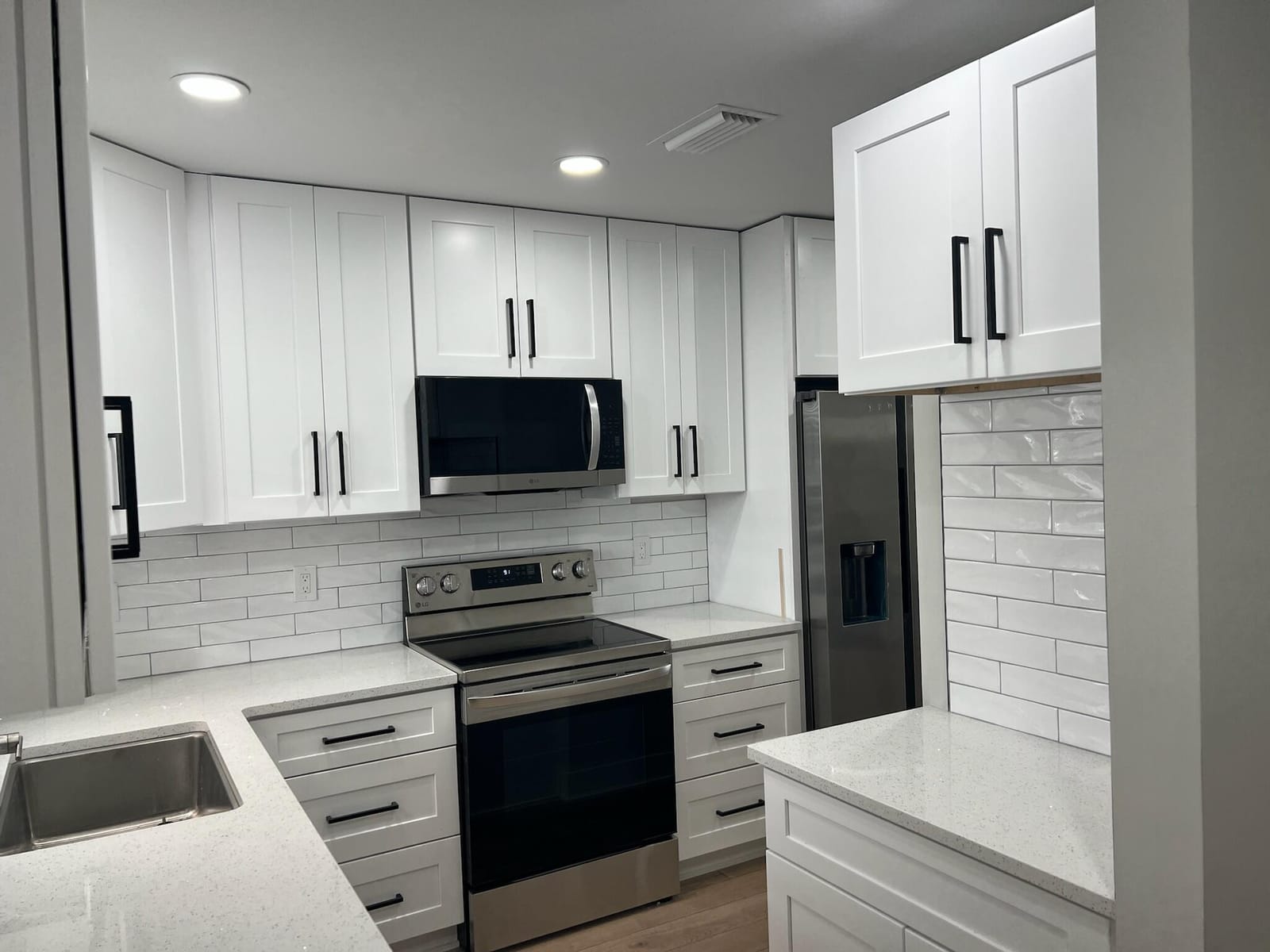 18081 SE Country Club Drive 17-170 — photo 4