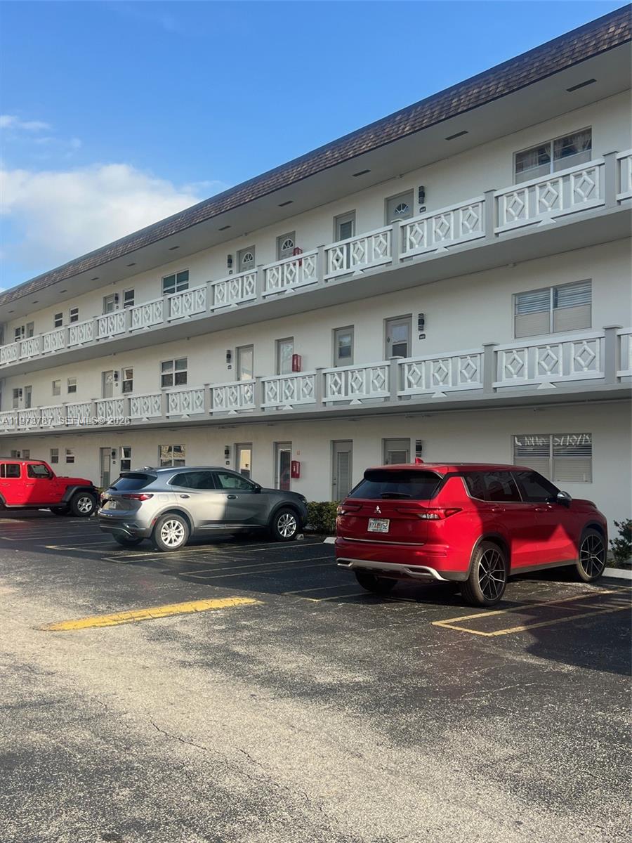 5171 W Oakland Park Boulevard 203, Lauderdale Lakes, FL 33313, Lauderdale Lakes