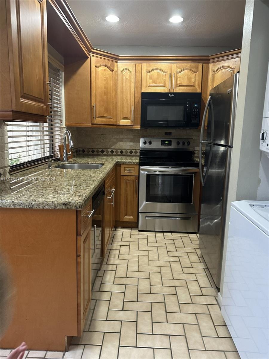 6273 NW 170 Terrace, Hialeah, FL 33015 photo 8