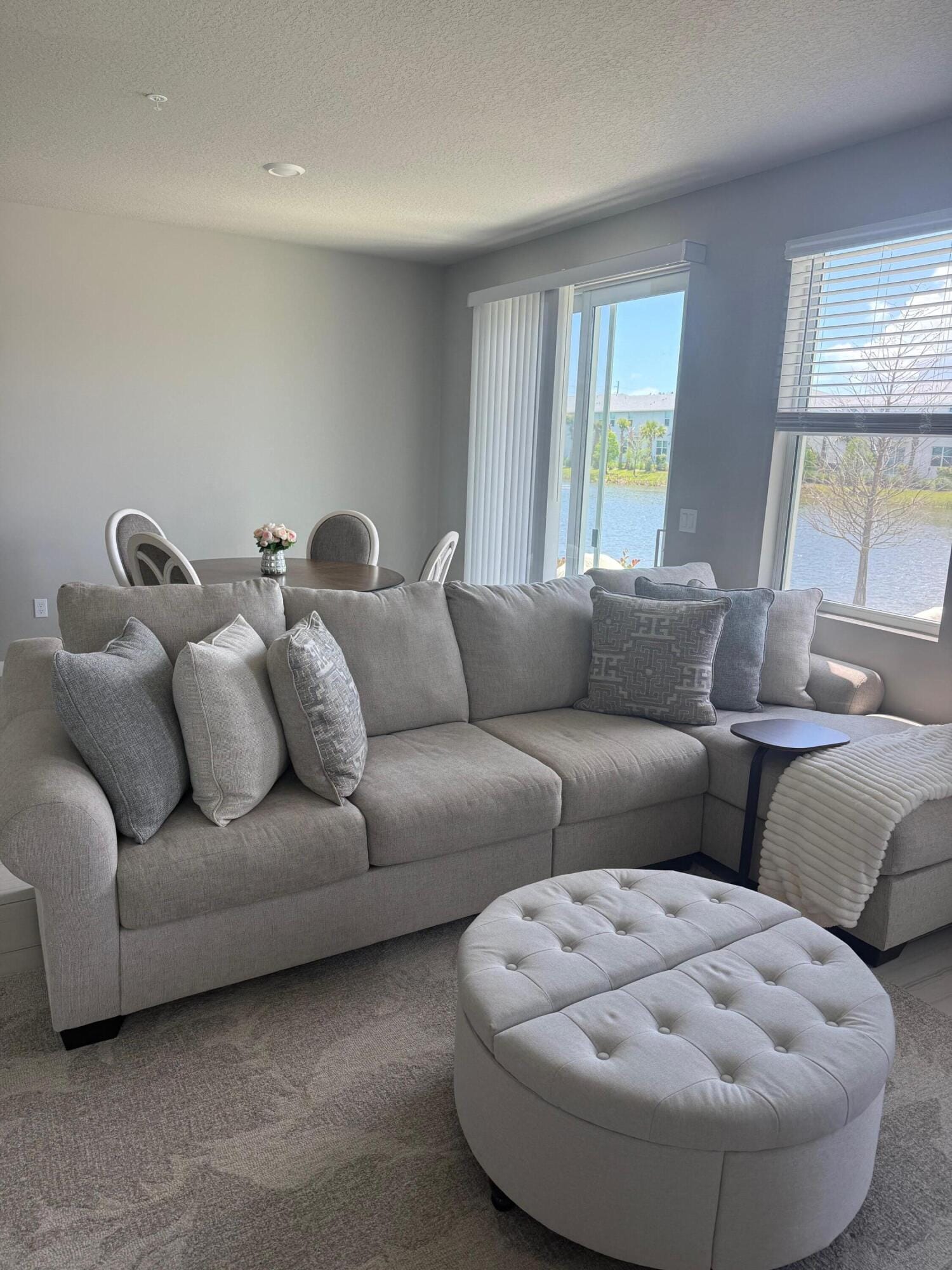 389 Salisbury Circle — photo 8