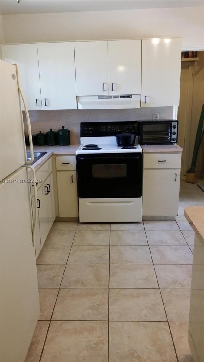 2431 NW 182nd Terrace — photo 8