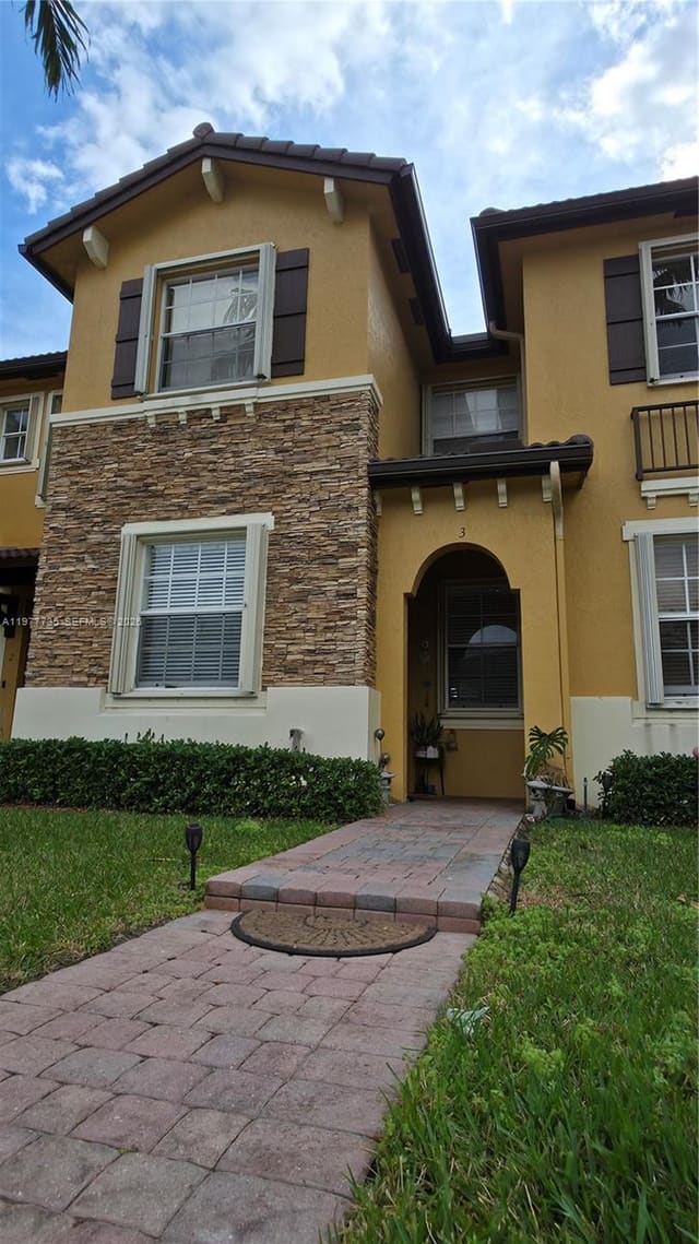 9207 SW 227th Street 3, sold in The Shores Condo No 1, Cutler Bay, FL