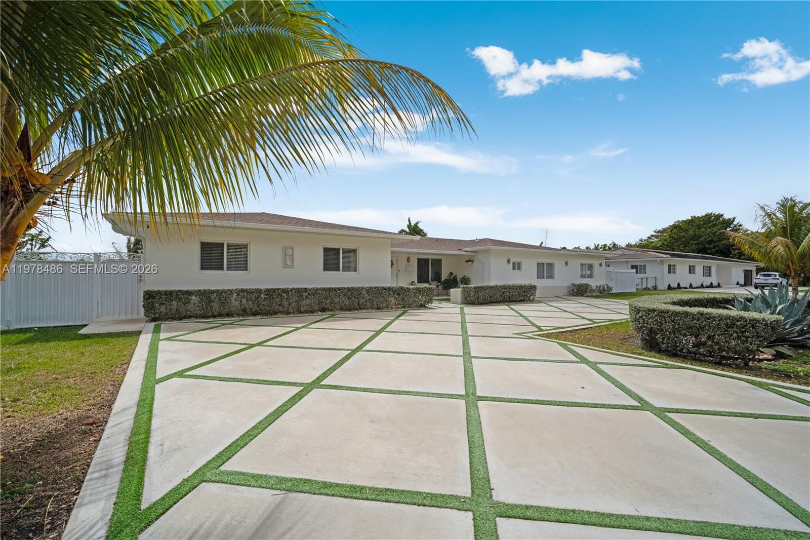 11012 SW 117th Street, Miami, FL 33176 photo 4
