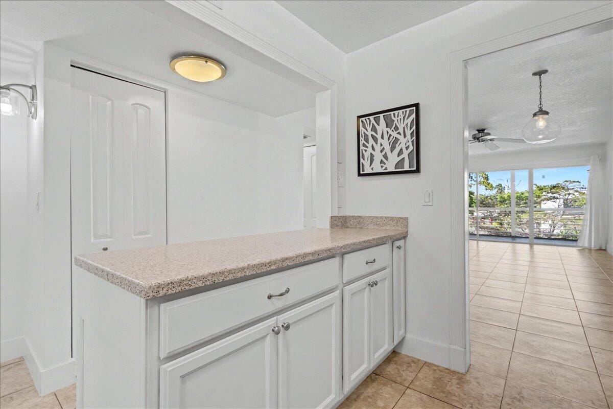 765 Jeffery Street 1-301, Boca Raton, FL 33487 photo 9